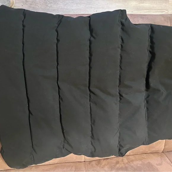 Canada Goose Black Arctic Program Vest - Picture 6 of 8